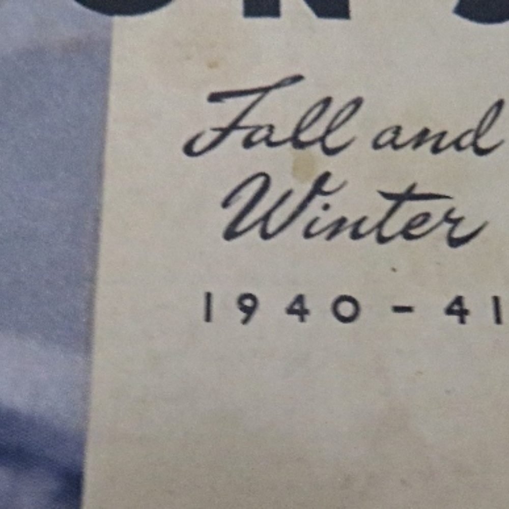 RARE Vintage Eaton's Catalogue Fall & Winter 1940-41  420 Pages - Picture 2 of 5